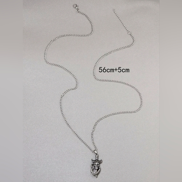Men skull decor sword charm necklace - Picture 3 of 3